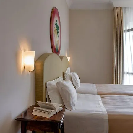 Tombolo Talasso Hotel