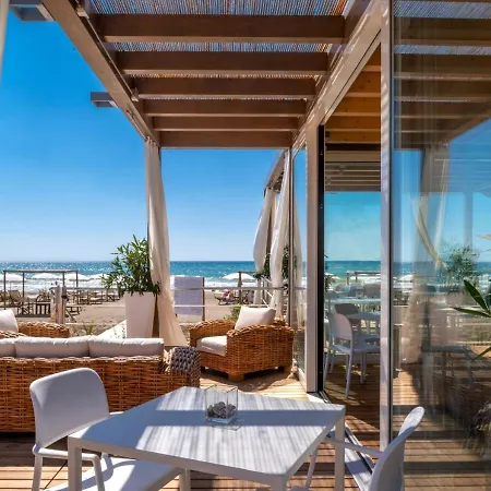 Hotel Tombolo Talasso 5*