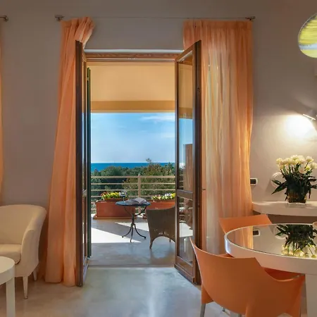 Tombolo Talasso Hotel 5*