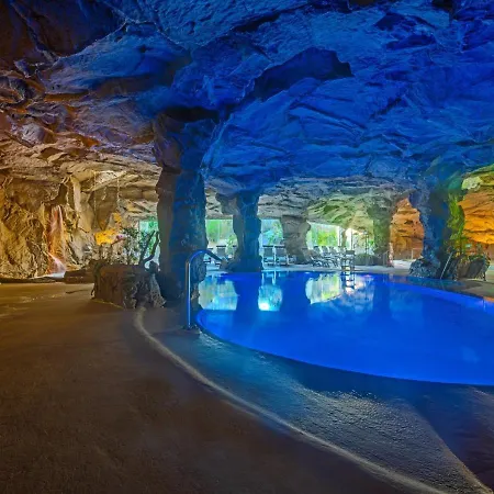 Tombolo Talasso Hotel